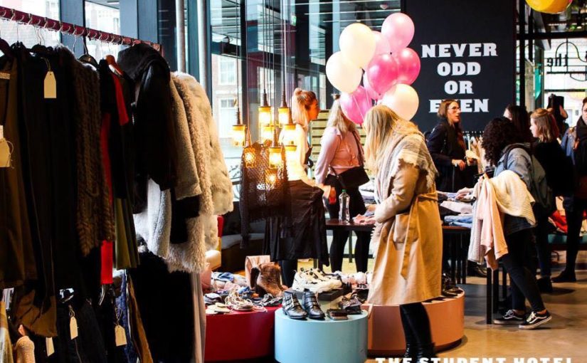 Blogger Closet Sale